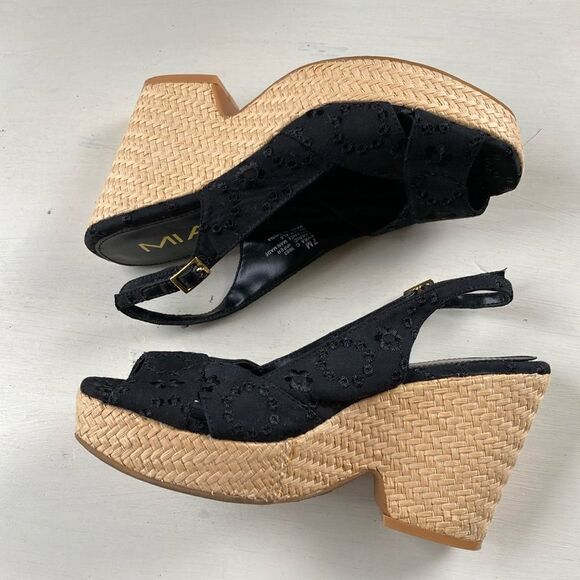 Mia Black Embroiled Floral Peep Toe Platform Raffia Espadrille Sandals Size 7M - Picture 3 of 15